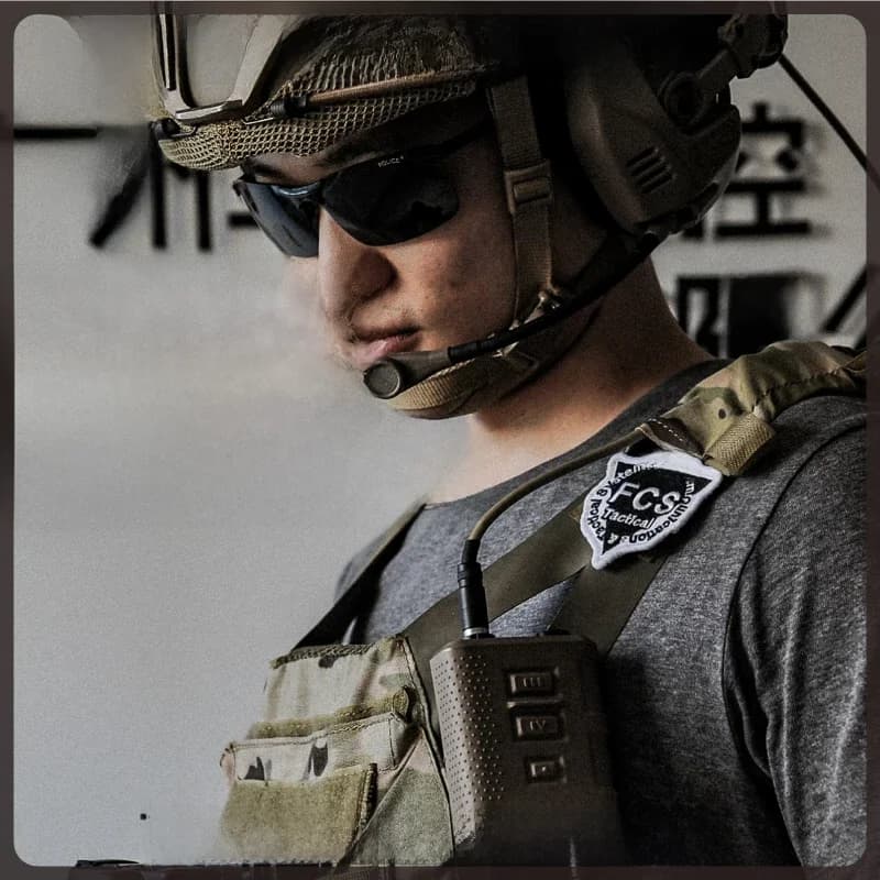 Nouveau FCS-TACTICAL V60 PTT fonctions multiples deux canaux de Communication pour casque AMP et Radios PRC148 152