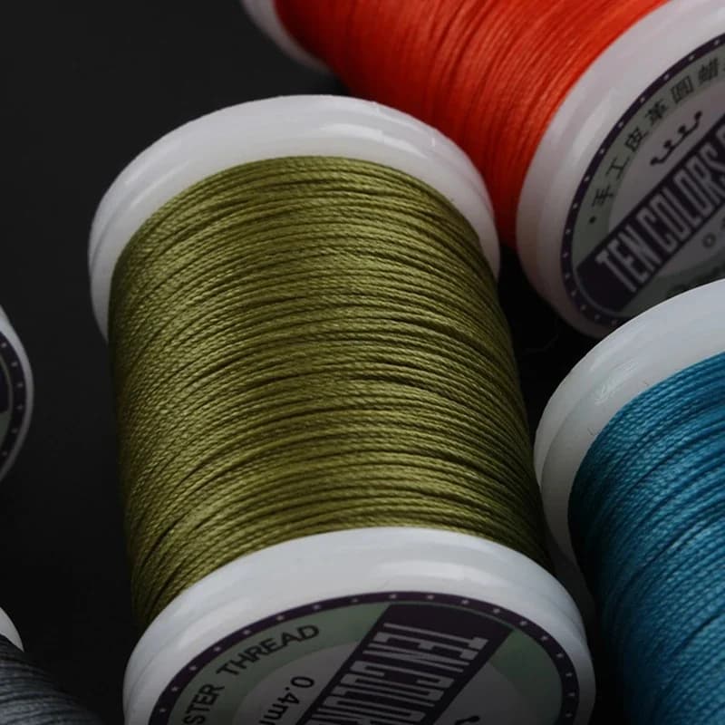 Fil ciré 0.4/0.5/0.6mm, accessoires de bricolage, fil à coudre artisanal du cuir, fil ciré rond, cordon en Polyester, cordes enduites de cire