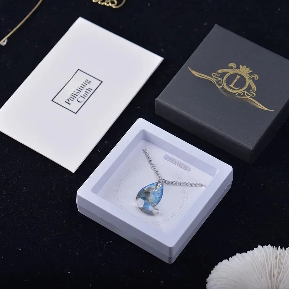 Boîtes et bijoux en tissu ITSMOS