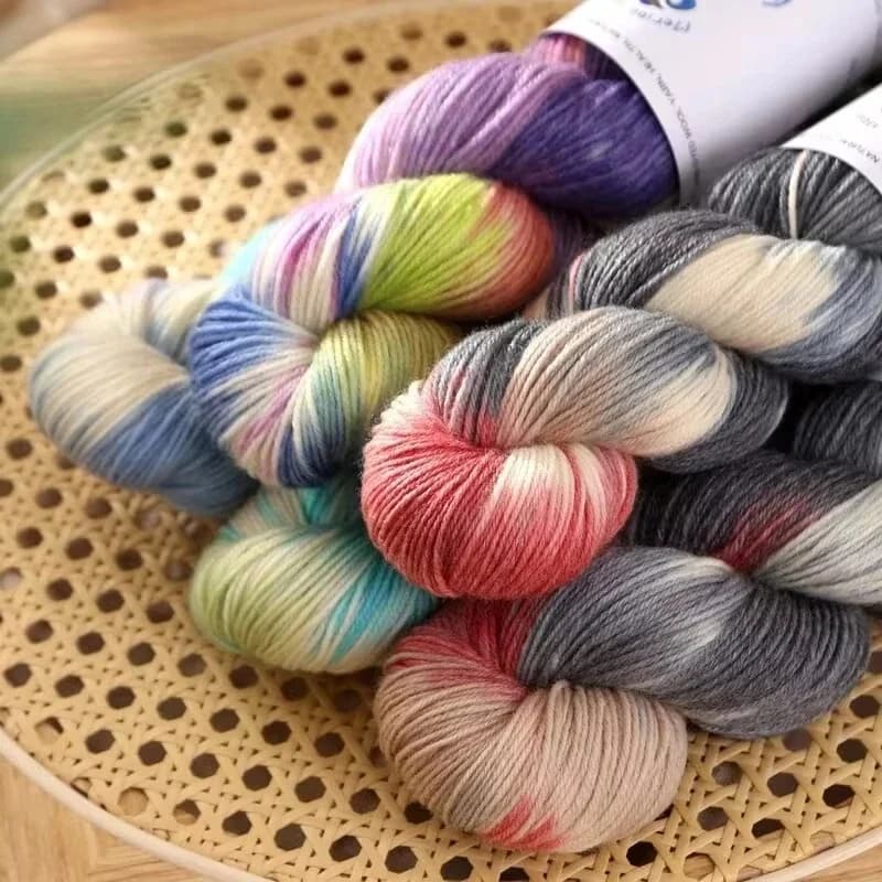 Rouleau de fil de laine mérinos, 100g/rouleau, teint à la main, doux, pour pull, écharpe, chapeau, tissé, fil arc-en-ciel pour bébé, 270M, 1