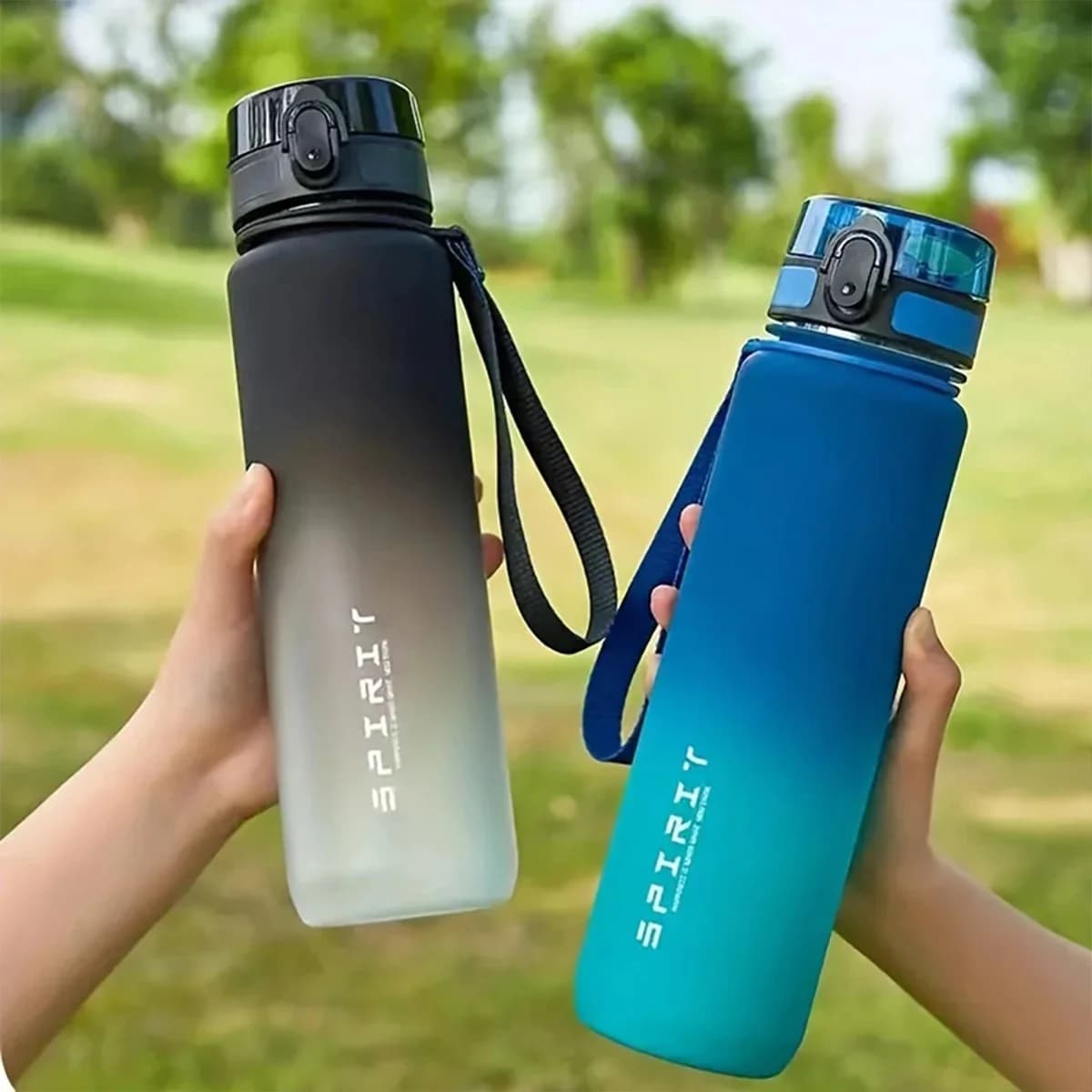 Bouteille d'eau dégradée – Capacité de 1000 ml/600 ml/750 ml, pour camping en plein air, salle de sport, cadeau de vacances approprié,