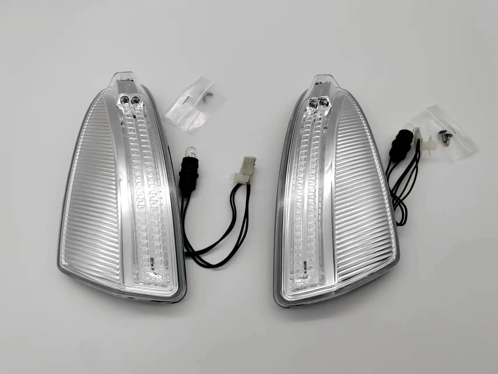 Clignotants de rétroviseur droit pour Benz Stores, W164, GL350, GL450, GL500, ML350, ML300, ML320, A164906lingA1649061400