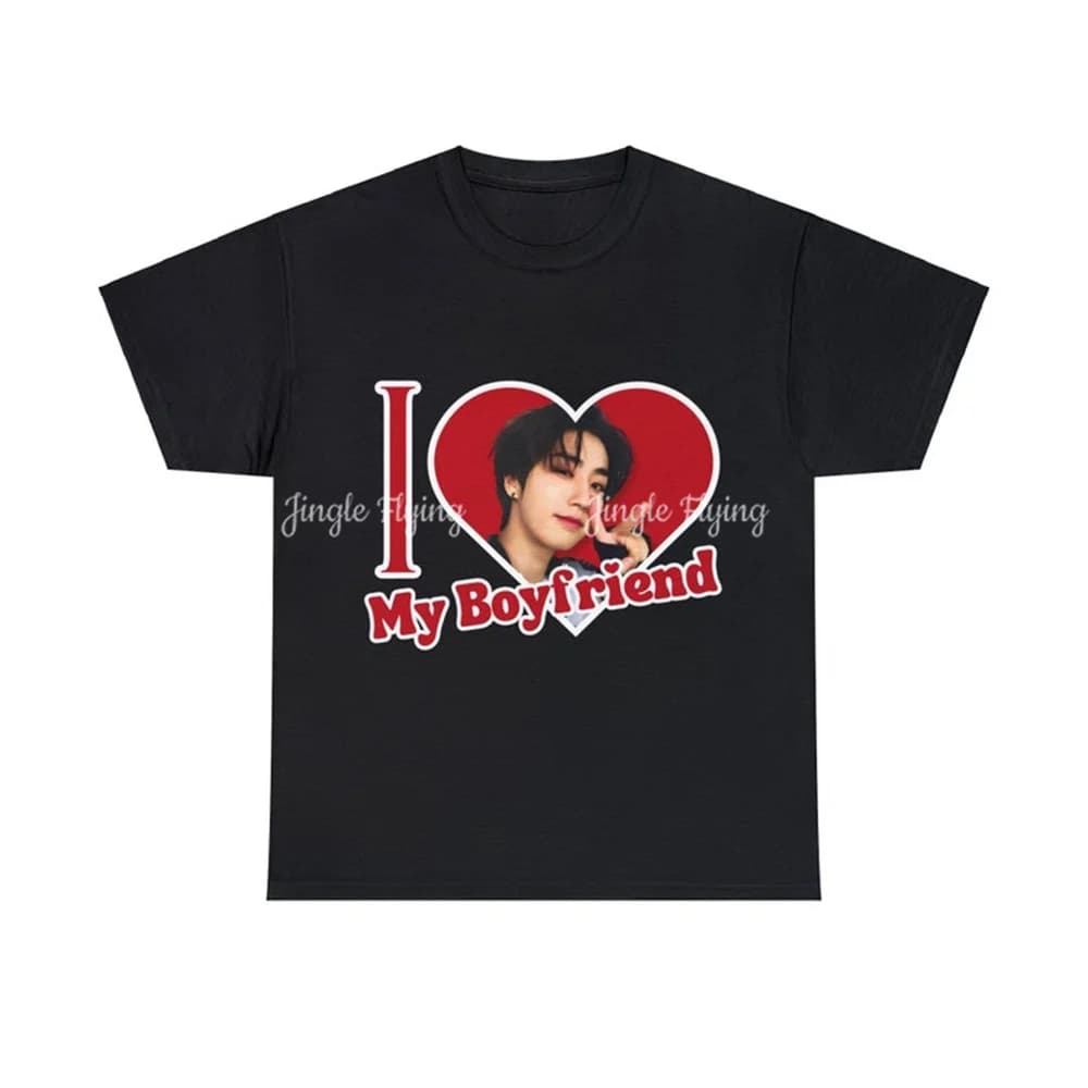 T-shirt Han I Love My Boyfriend, Skz Han Jisung, Photo Gift Ideas, Kpop GérStaile, Birthday Gift, and prohibe