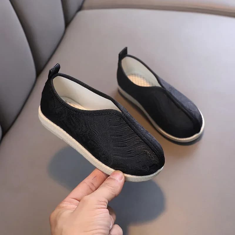 Chaussures Hanfu pour enfants de Style chinois, chaussures brodées traditionnelles décontractées pour garçons, mocassins polyvalents pour enfants,
