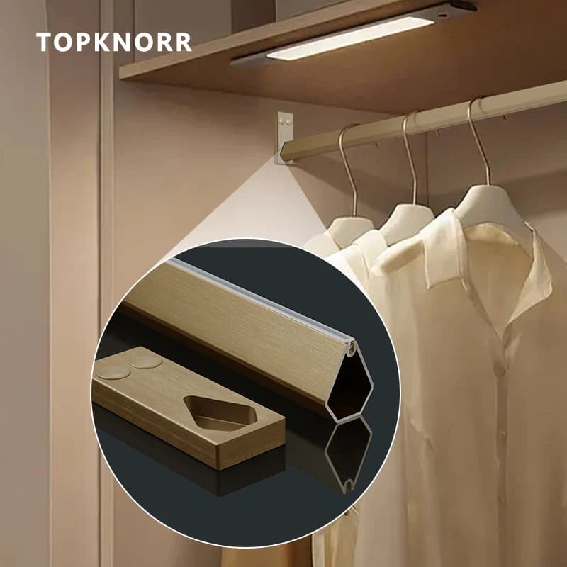 Garde-robe horizontale à poteau unique, ensemble de siège de partenaires, vêtements, aération, non ald, muet, le plus récent