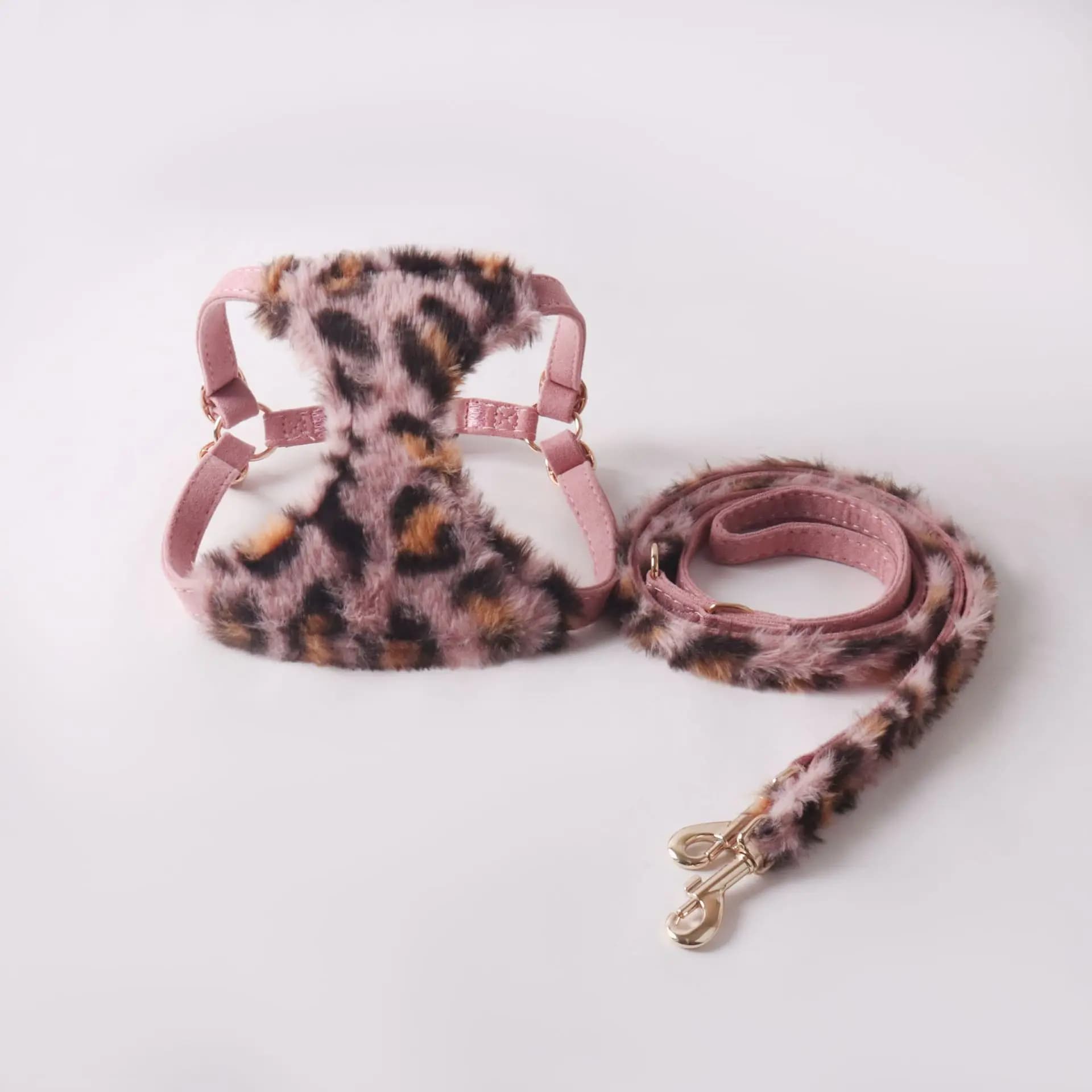Nouveauté ensemble harnais et laisse pour chien imprimé léopard-harnais pour animaux de compagnie en fausse fourrure de lapin laisse pour animaux