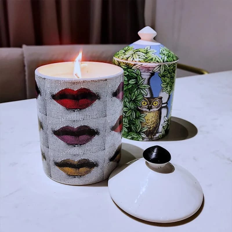 Pot de bougie parfumé en céramique avec couvercle, ornement à lèvres rouges exquis, boîte à bijoux, bougeoir, bouteille de stockage de fruits