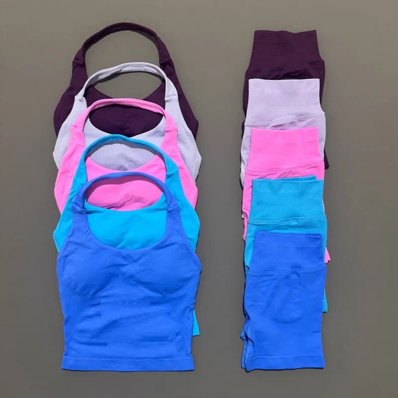 2 pièces Histello ensemble de sport femmes sans couture haut à licou palangre à bretelles rembourré Scrunch Shorts ensemble Yoga costume