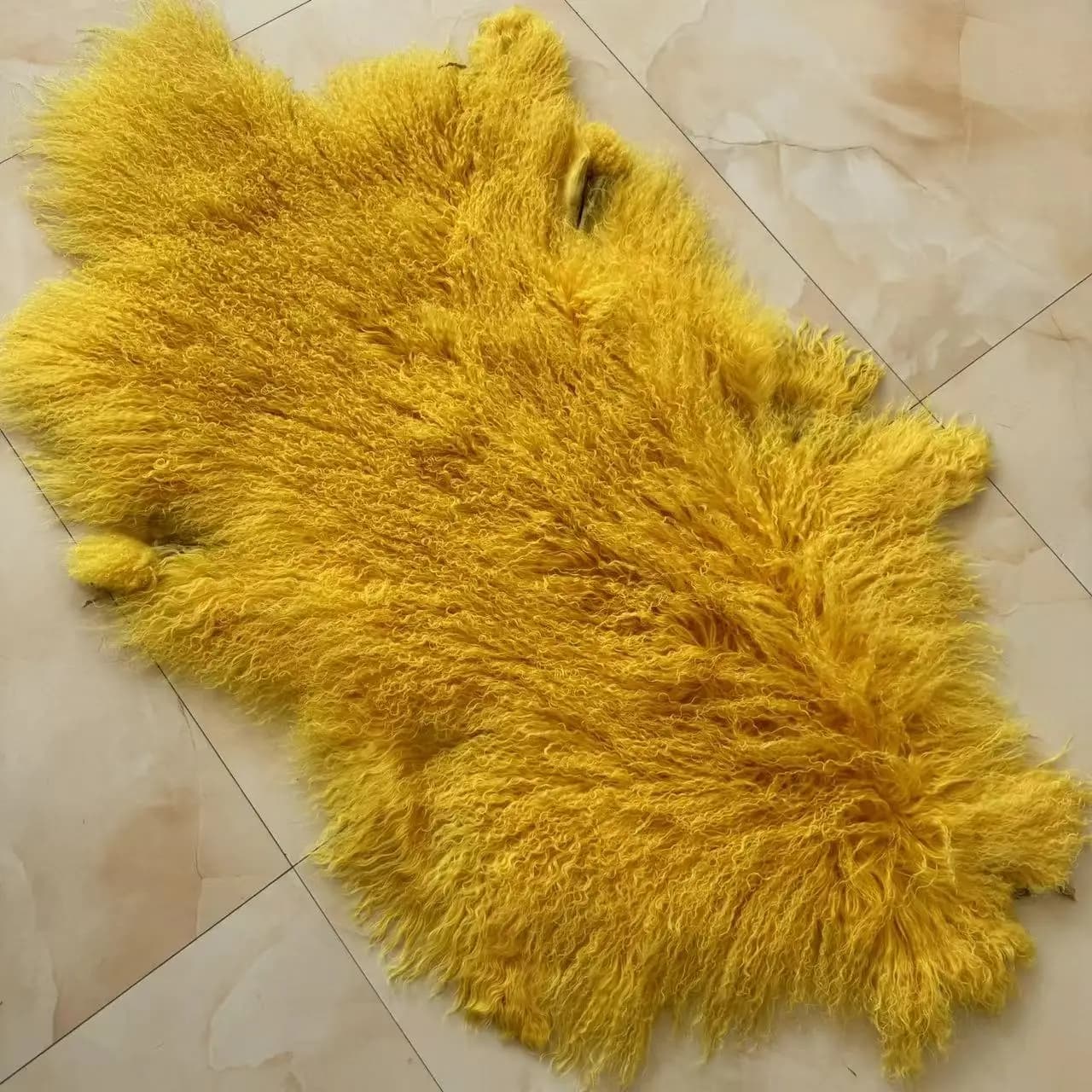 Peau d'agneau naturelle du Tibet peau de fourrure d'agneau mongole véritable peau de mouton mongole