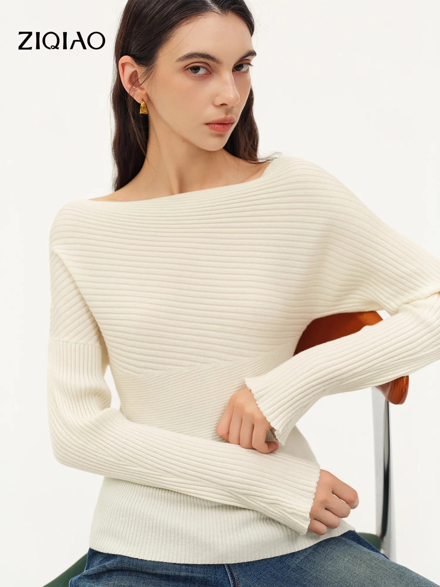ZIQIAO Pull en laine tricoté pour femme, nouvelle collection automne 2026, style épaules dénudées, taille amincissante, manches longues, basique