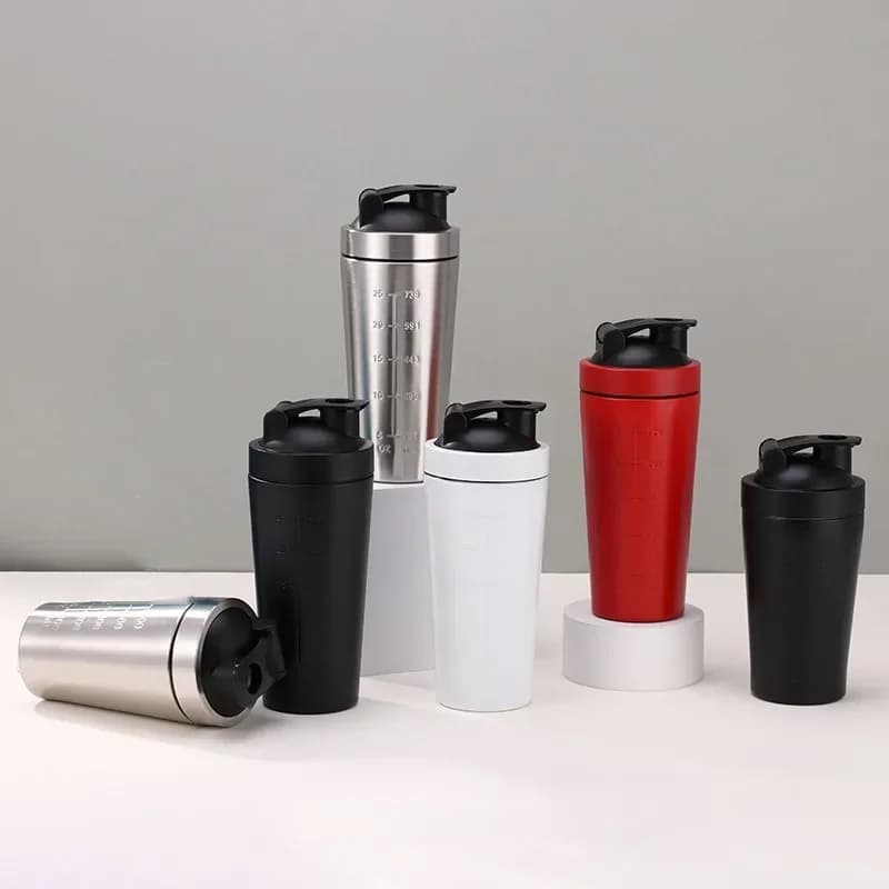 Bouteille Shaker de poudre de protéines en acier inoxydable de 500/750ml, avec boule en acier et échelle, anti-fuite, pour gymnastique, Fitness,