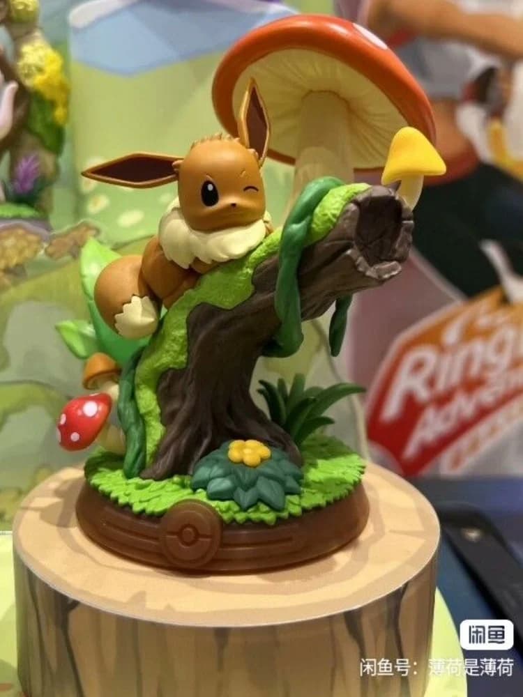 Nouveau Funisme Pokemon Eevee boîte aveugle jouet à la mode périphérique bureau Figurine Halloween noël garçon cadeaux