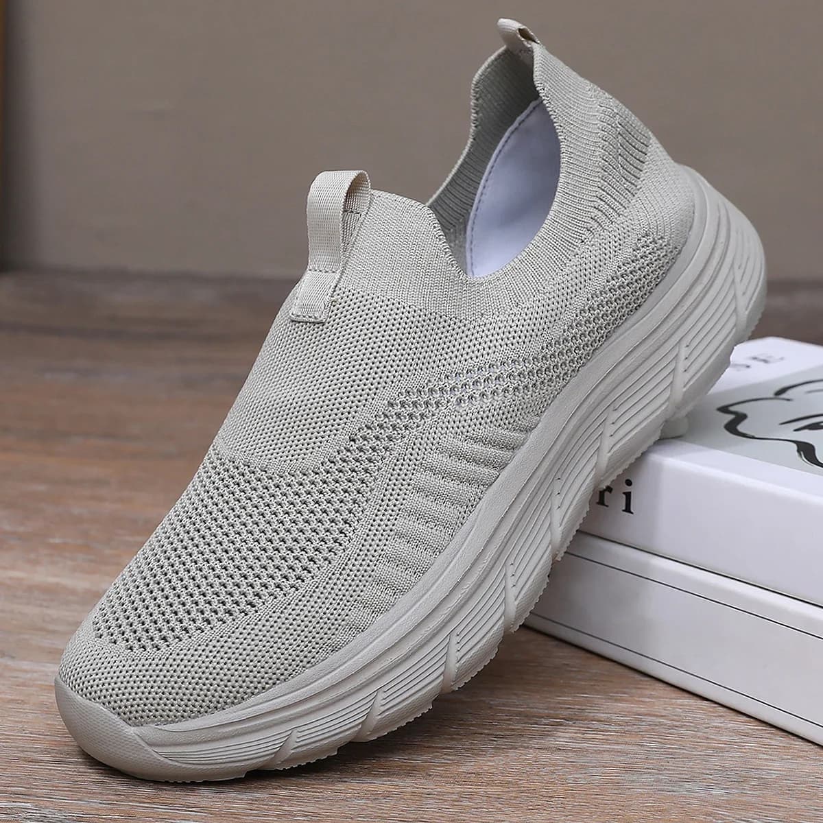 Chaussures de marche légères et respirantes pour hommes, baskets de course décontractées en maille, à la mode, de Tennis, confortables,