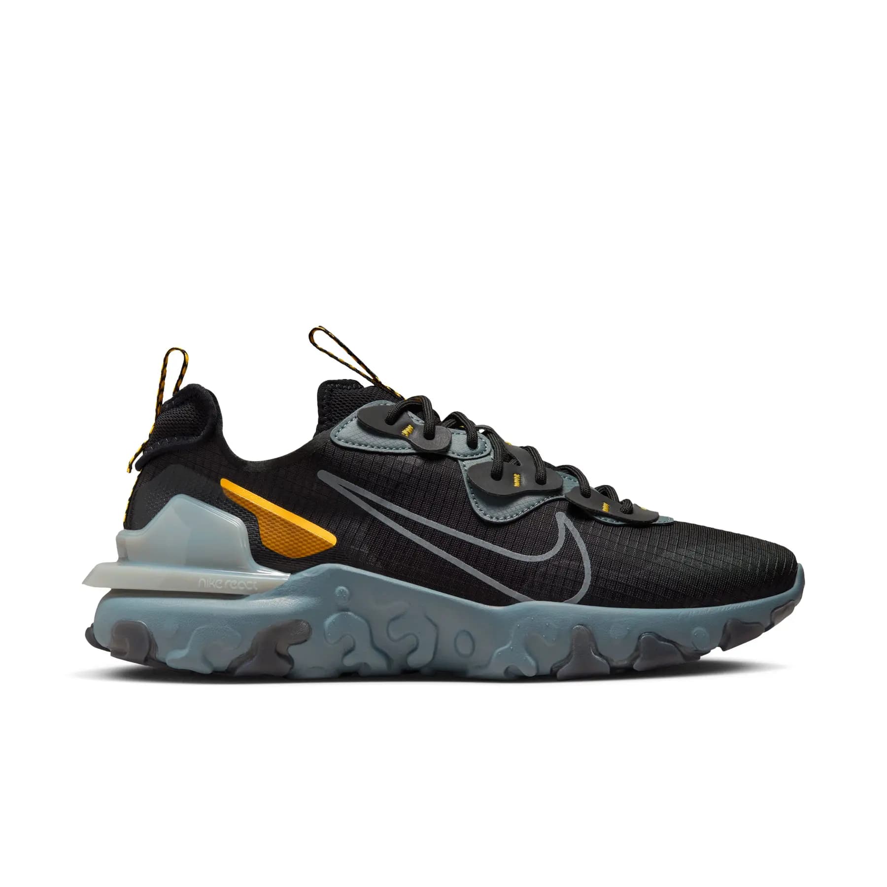 Baskets Nike React Vision