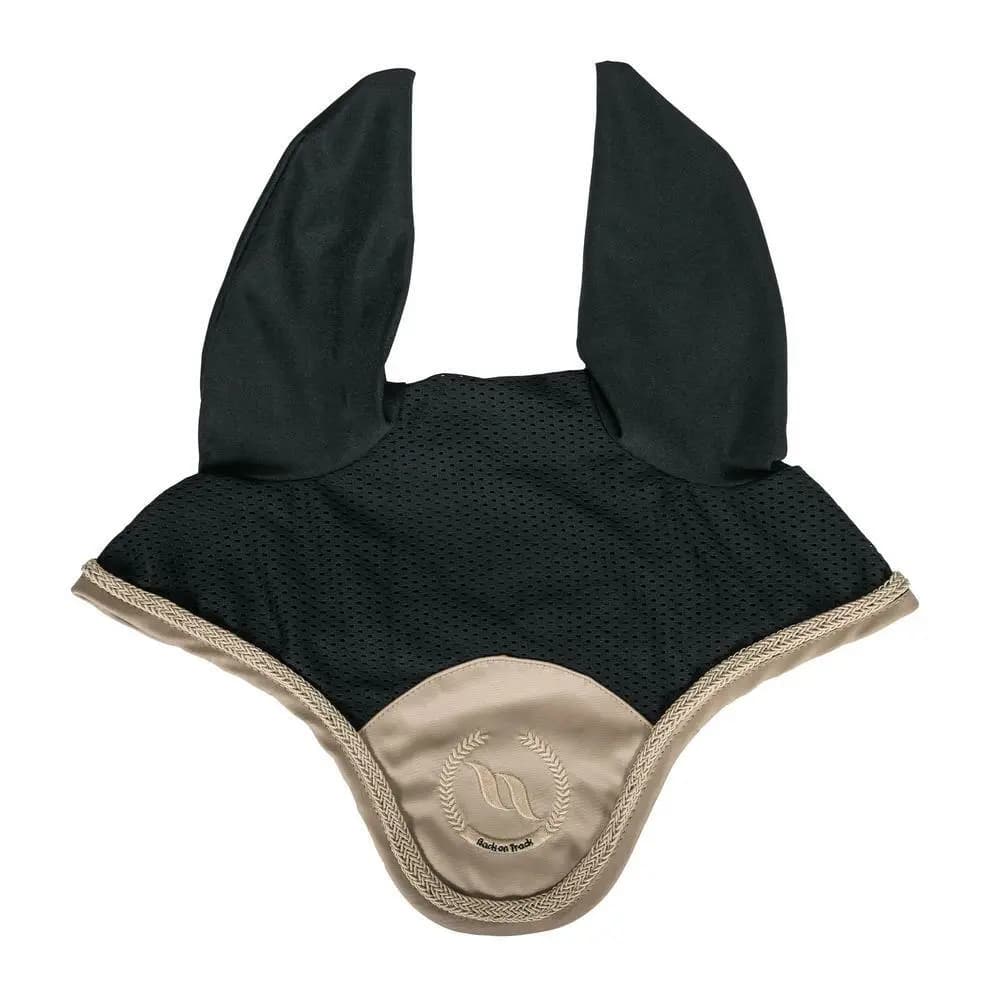 Bonnet Back on Track night collection