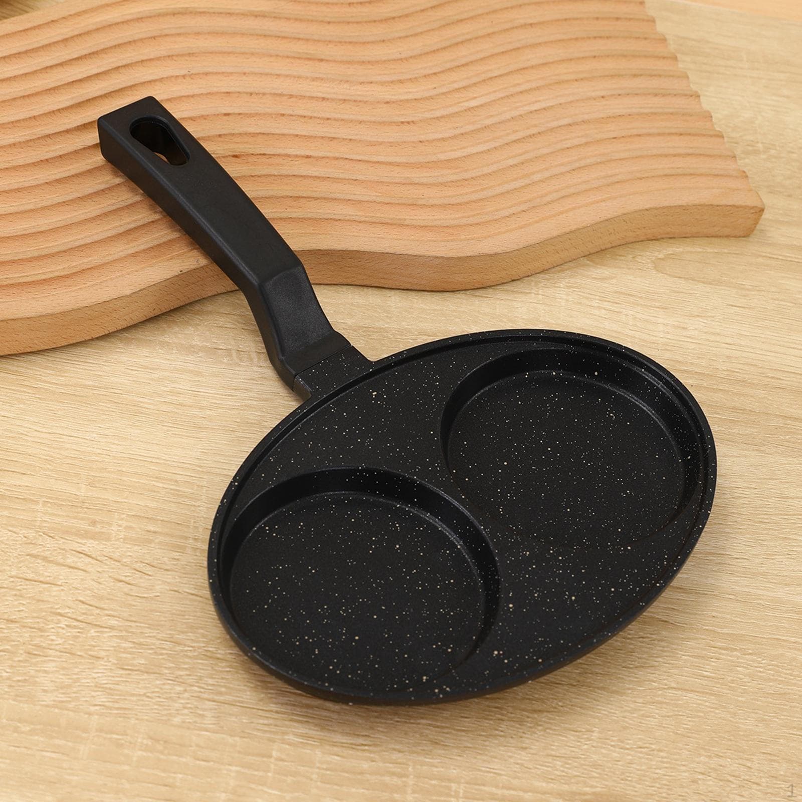 Poêle à œufs 2 tasses Revêtement antiadhésif Ustensile de cuisine en aluminium Cuiseur à omelette à long manche noir