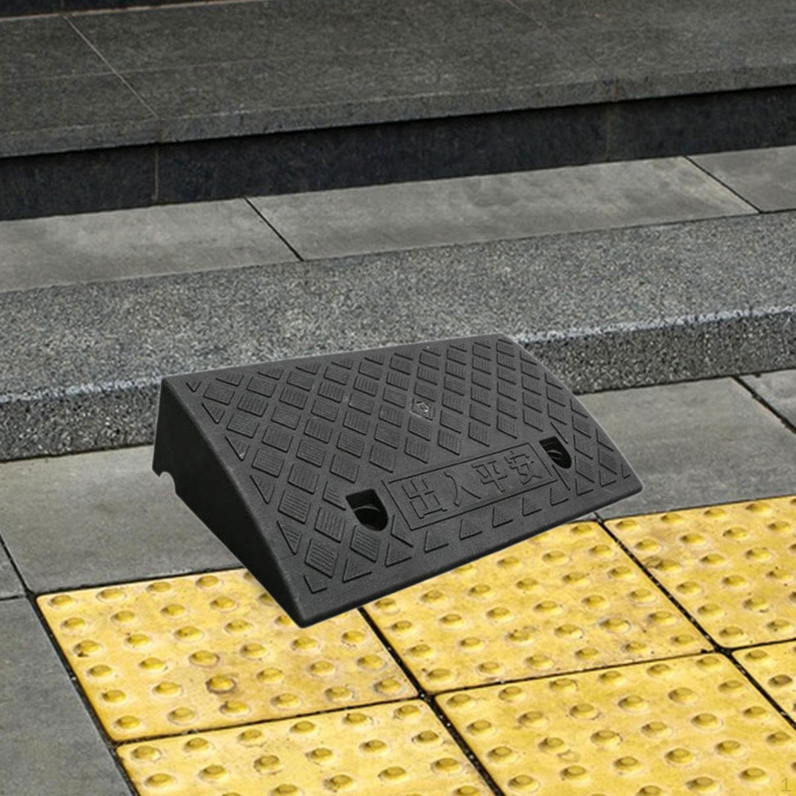 Rampe de trottoir Coussin triangulaire d'escalade Antidérapant Seuil Pente routière pour Allée, Pelouse