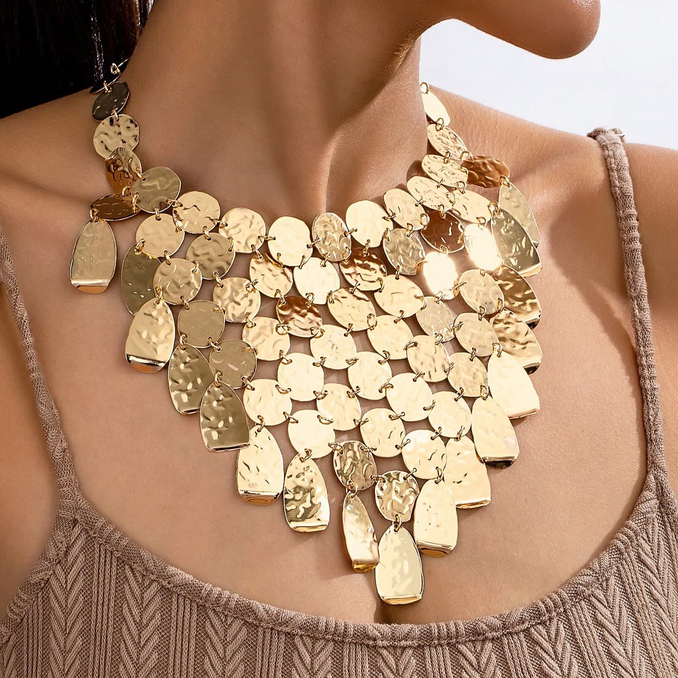 1 pièce Collier en métal doré de style bohème pour femmes, élégant vintage à la mode, convient pour la plage, les fêtes, les banquets et le