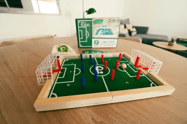Jeu de table - mini-foot, Plakks view 2