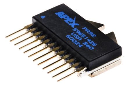 Apex Traversant Amplificateur opérationnel 1, SIP 18 MHz 400V 12 broches