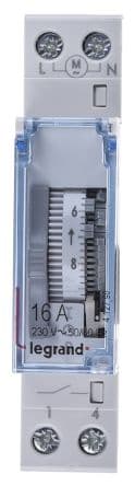 Legrand Interrupteur horaire pour rail DIN, 1 canaux 230V c.a. Analogique Secondes, Heures, Minutes SPNO