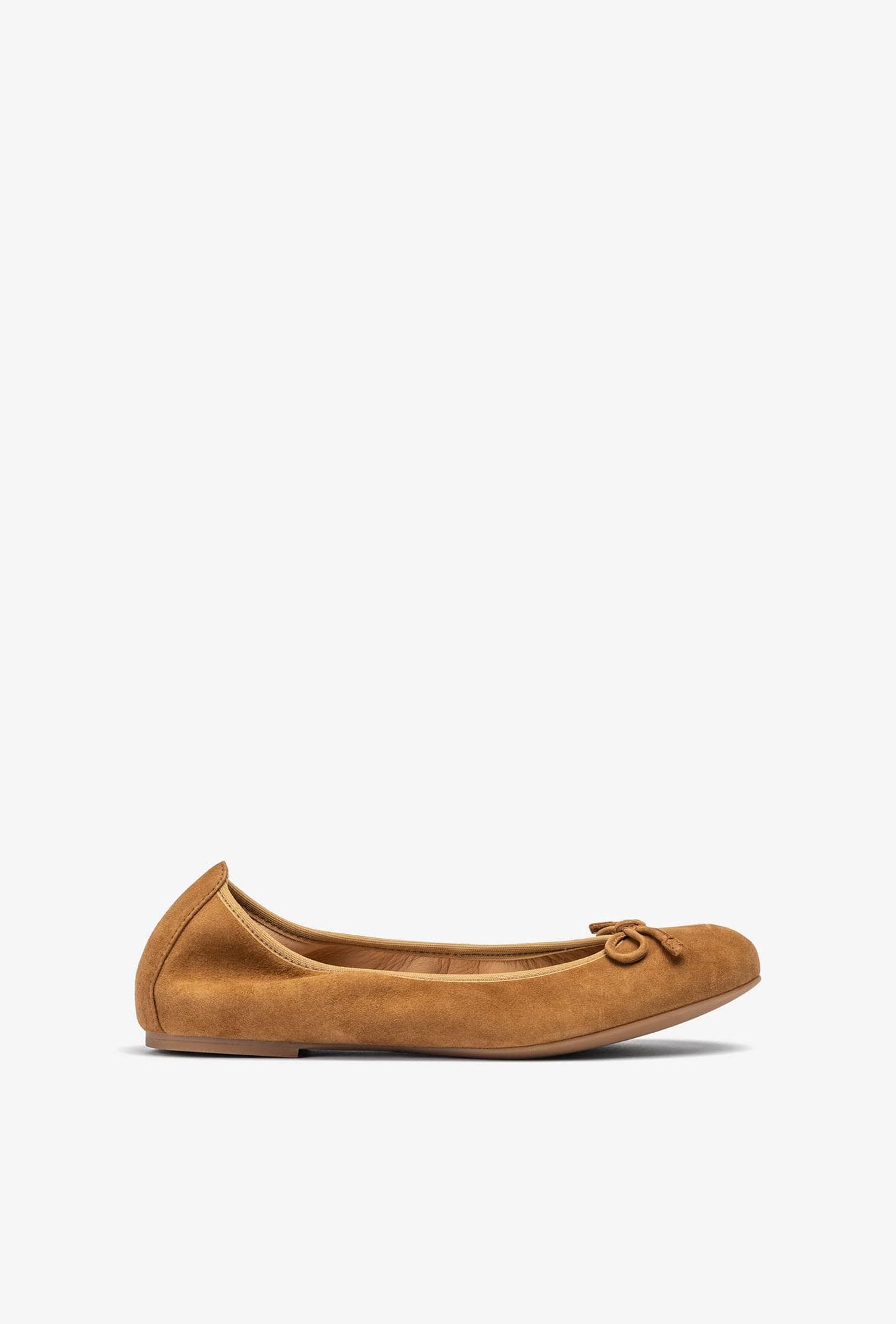 Ballerinas mit runder kappe