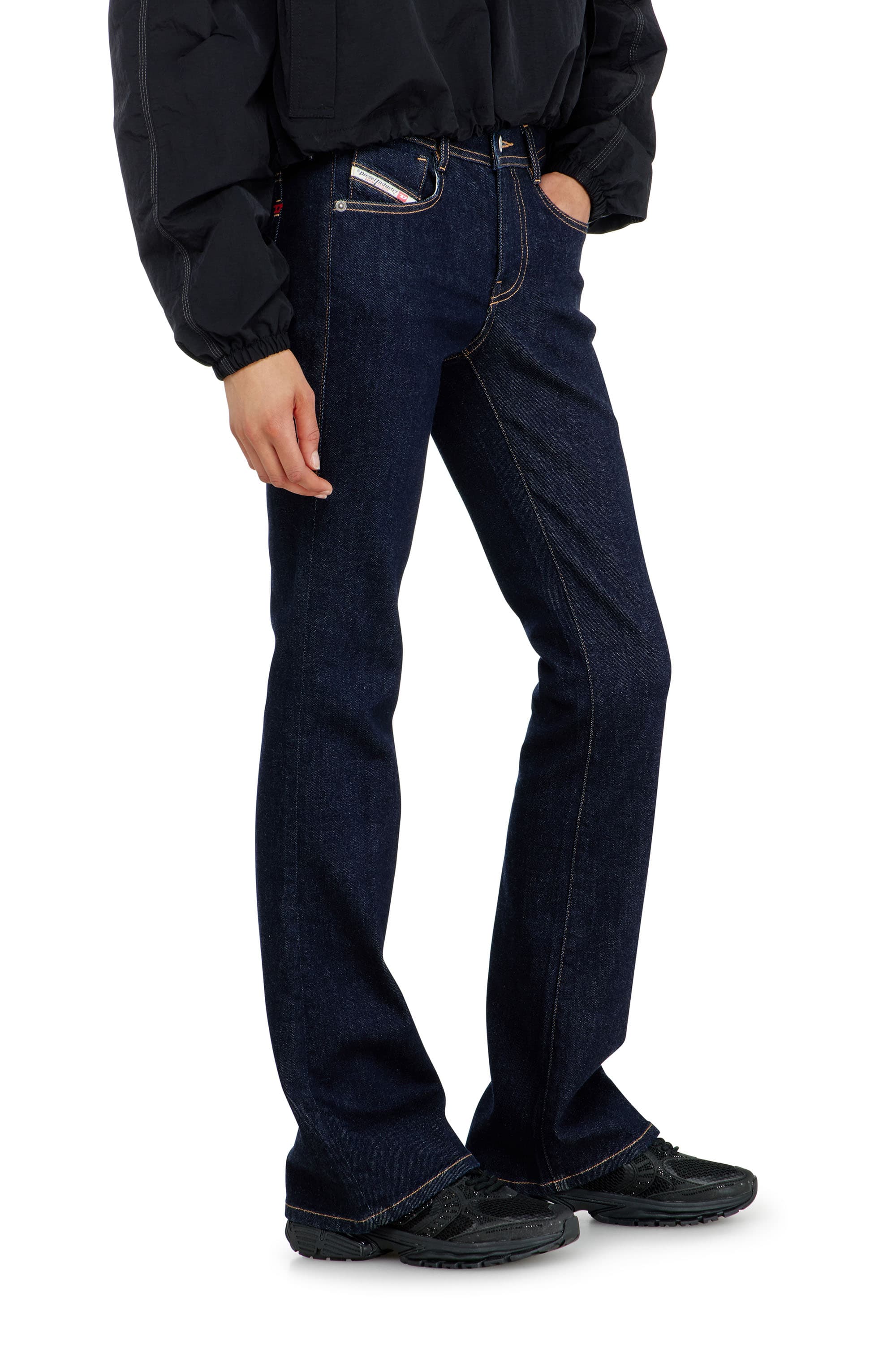 Diesel Jeans Bootcut Taille Basse 1969 D-Ebbey,, Fermeture zippée