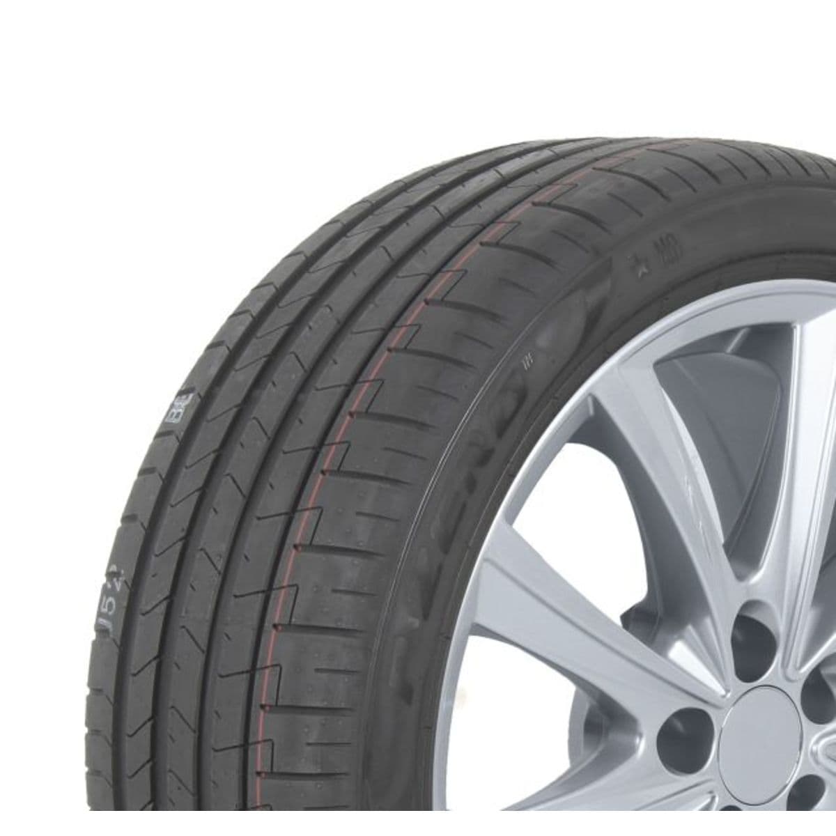 Pneus d'été PIRELLI P-Zero 295/40R20 XL 110Y