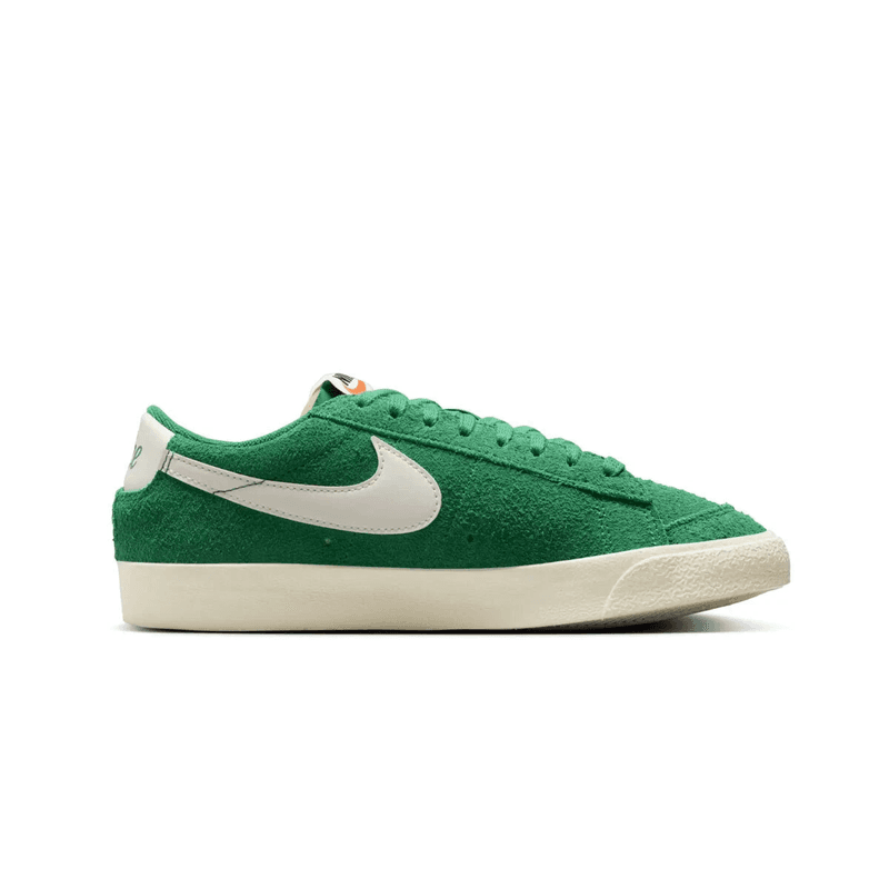 Nike Blazer Low '77 pour femme - Vert vintage