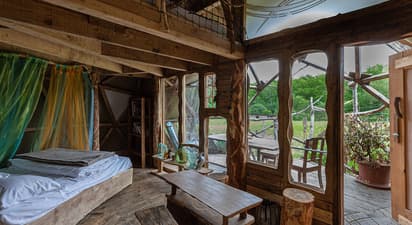 Nuit Insolite en cabane à Vittel près de Contrexéville