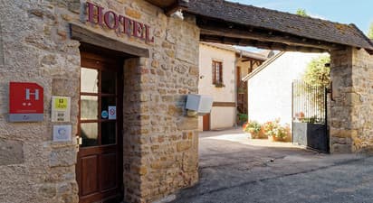 Séjour en hôtel à Couches