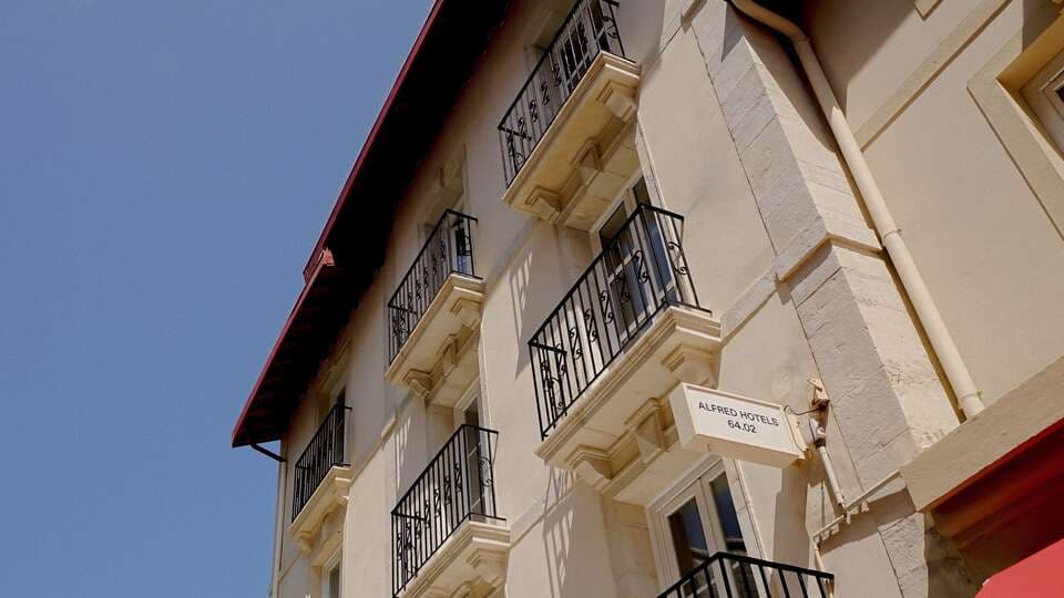 ALFRED HOTELS Port-Vieux